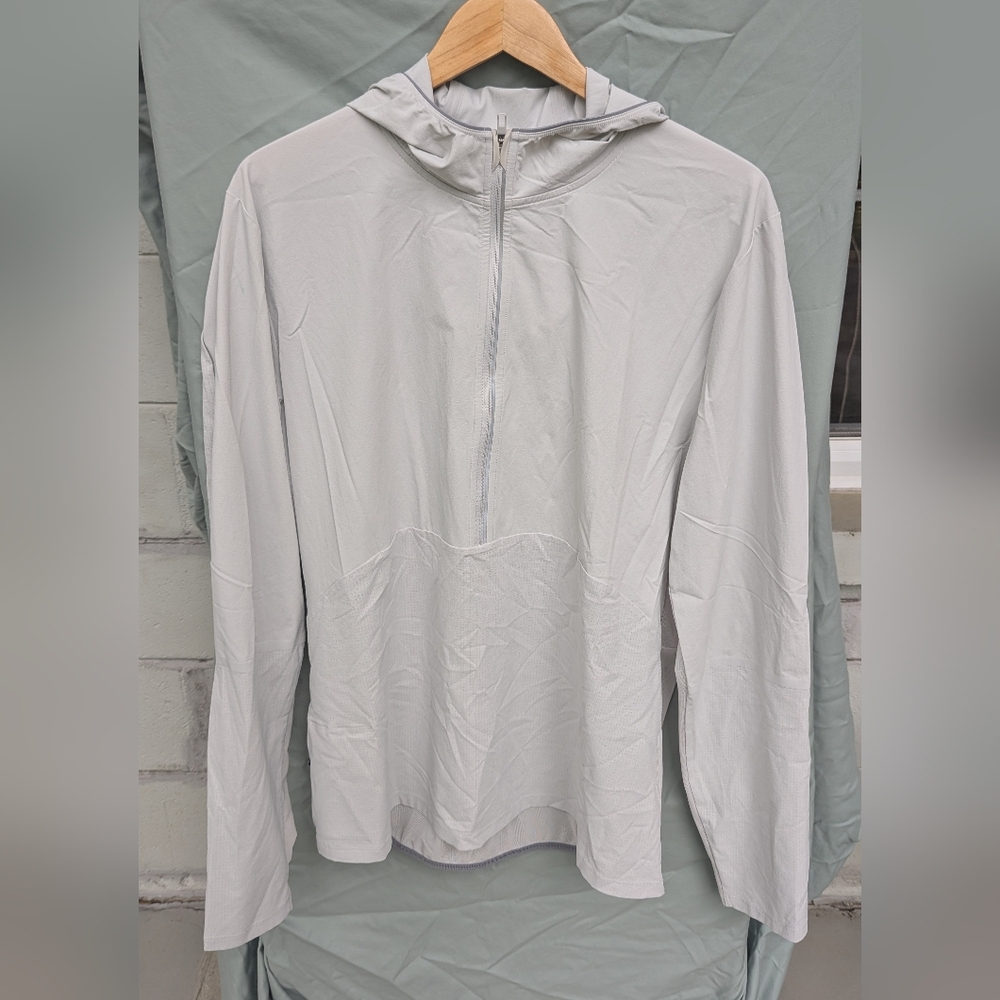 Lululemon Men's Size L Packable Anorak Cream